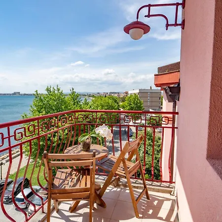 Saint George & Medical Hotel