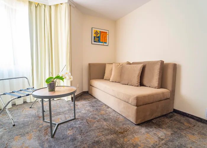 Saint George & Medical פומורי