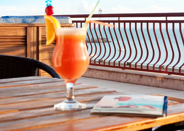 מלון Saint George & Medical