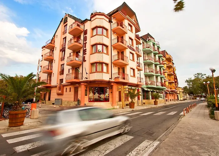 מלון Saint George & Medical