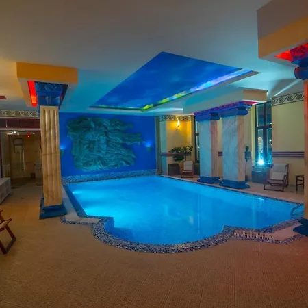 Saint George & Medical Hotell 4*
