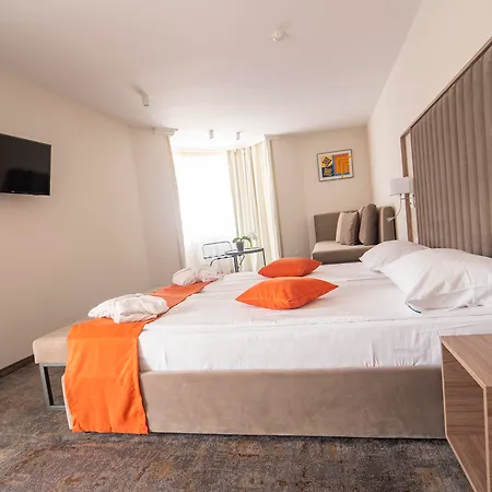Saint George & Medical 4* Pomorie