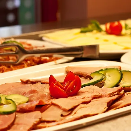 Saint George & Medical Отель