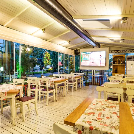 Saint George & Medical Отель 4*